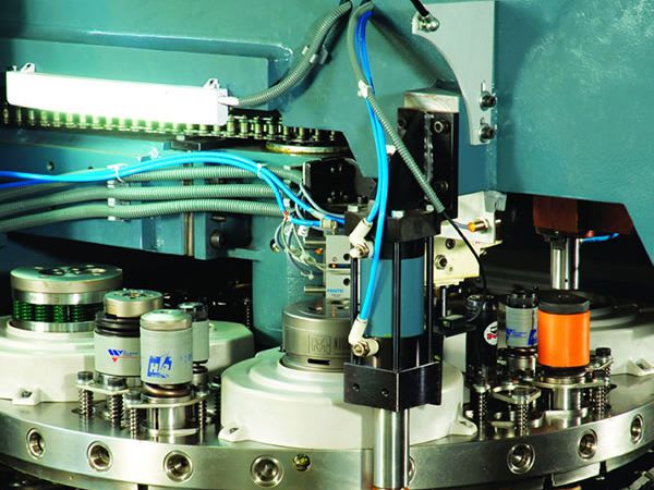 آلة التخريم البرجية CNC بالآلية المؤازرة Smart-SF-30